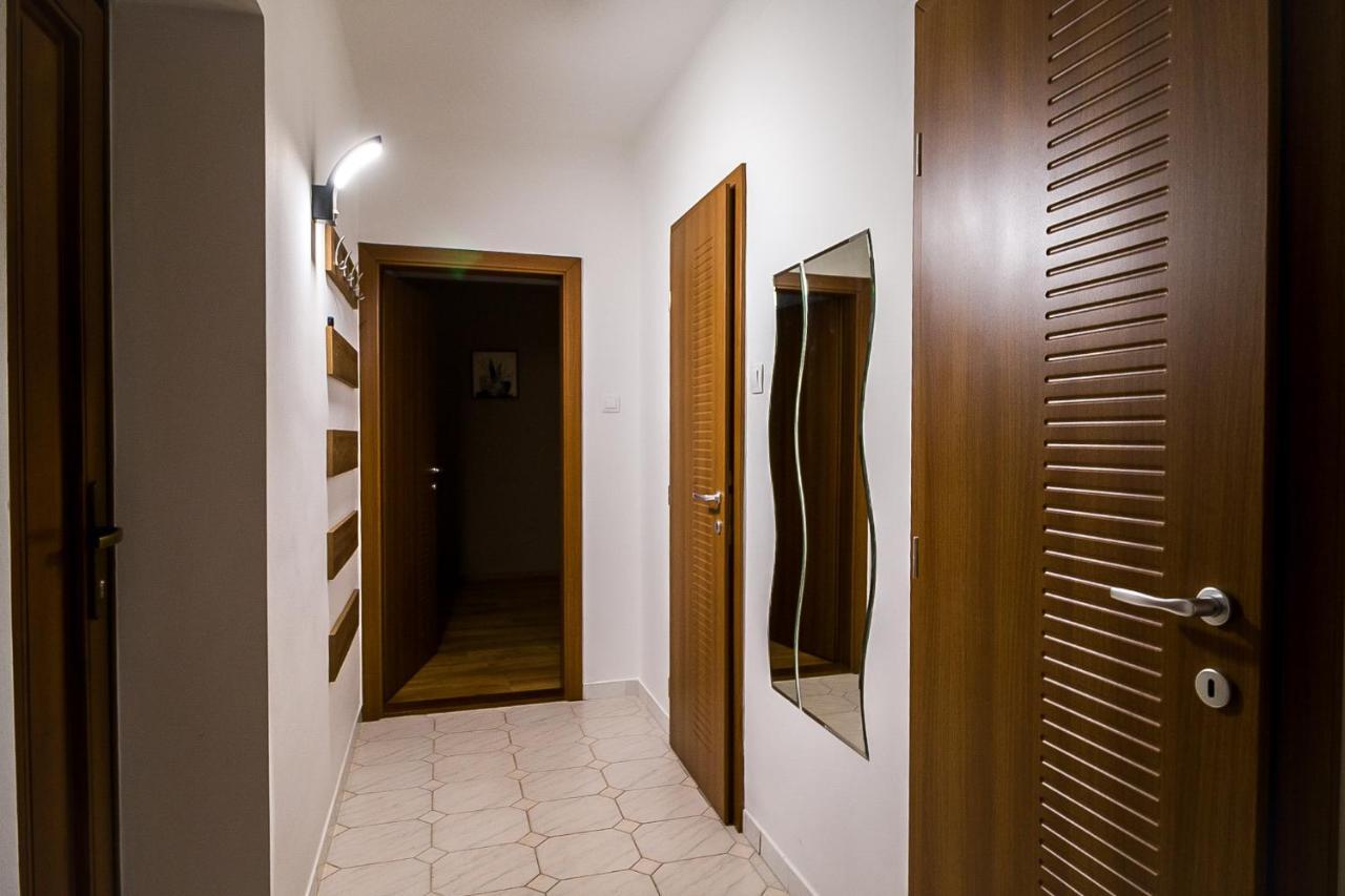 Thermal Next II Weninger Apartman Kiskunhalas Extérieur photo